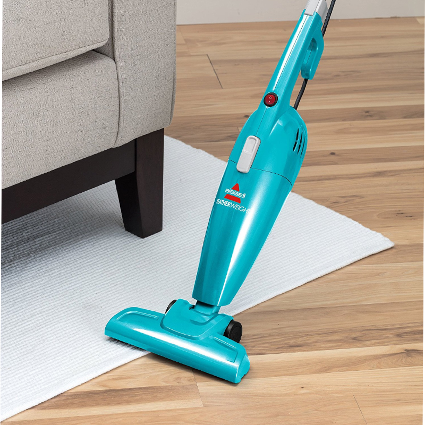 FEATHERWEIGHT STICK VACUUM