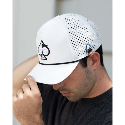 PERFORMANCE SPADE HAT - WHITE