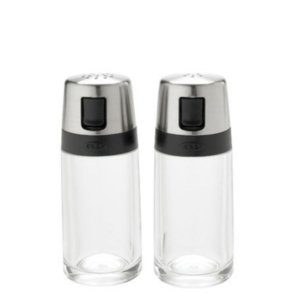 GOOD GRIPS SALT AND PEPPER SHAKER SET