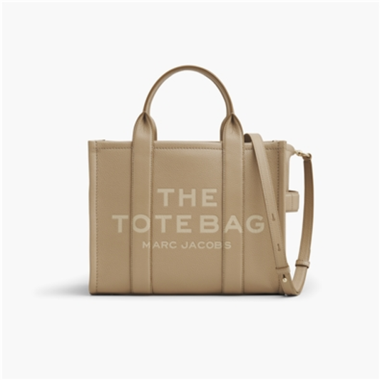 THE LEATHER MEDIUM TOTE, CAMEL